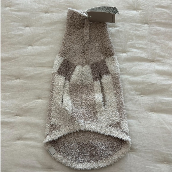Barefoot Dreams CozyChic® Tile Check Pet Sweater - Picture 3 of 4